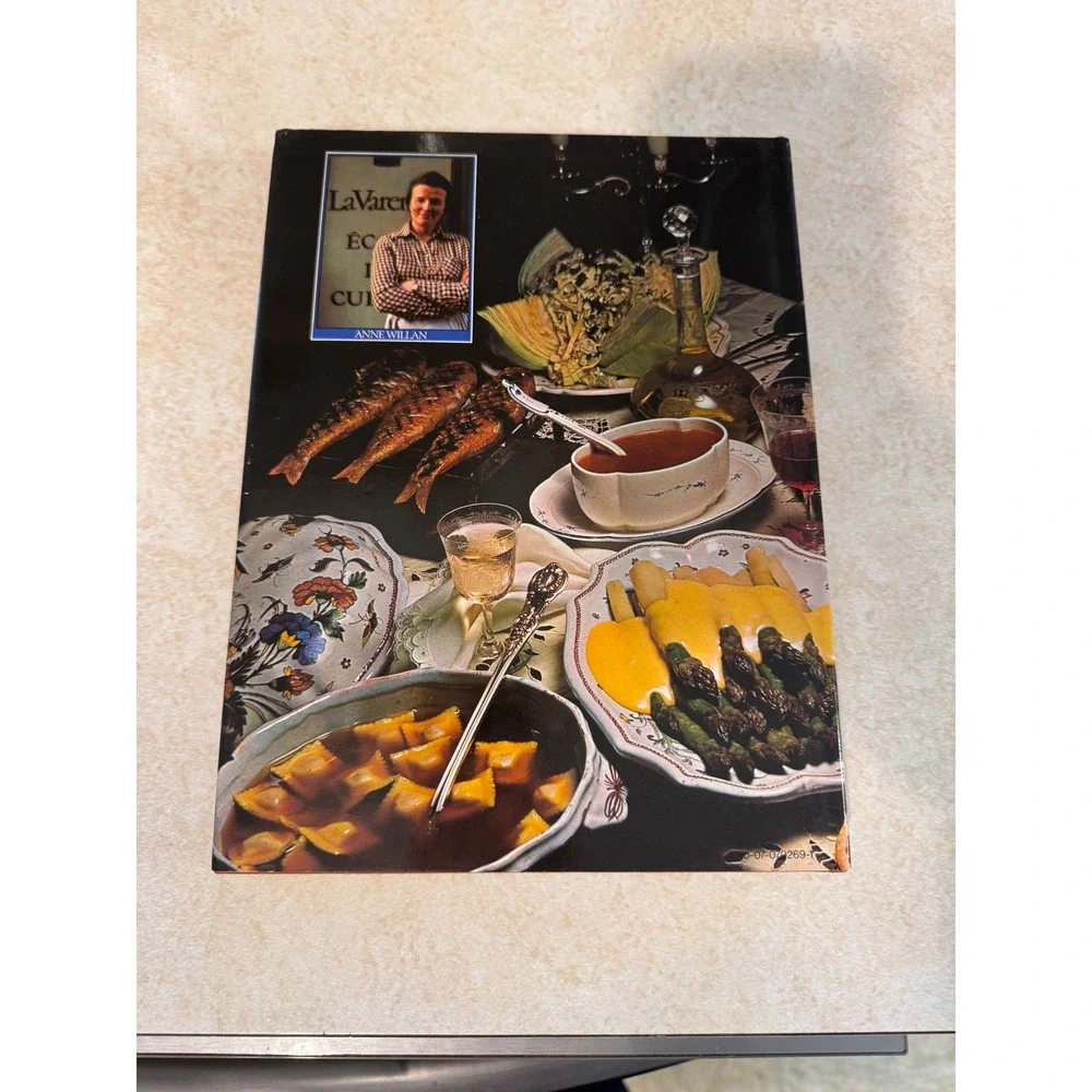 Great Cooks and Their Recipes Anne Willan 1977 Hardcover Cookbook First Edition